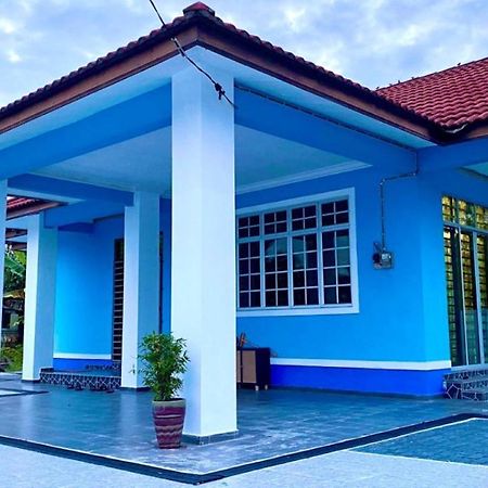 Seri Idaman Guest House Pasir Mas Exteriér fotografie