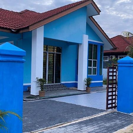 Seri Idaman Guest House Pasir Mas Exteriér fotografie